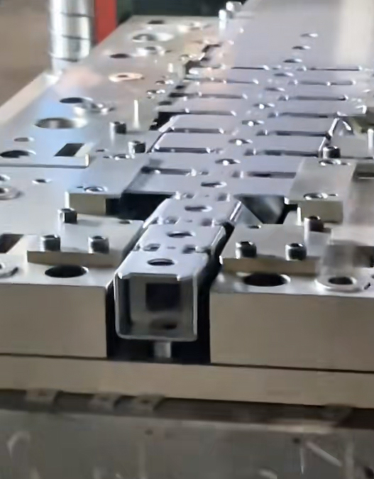 Picture 4 - Progressive Mold Stamping